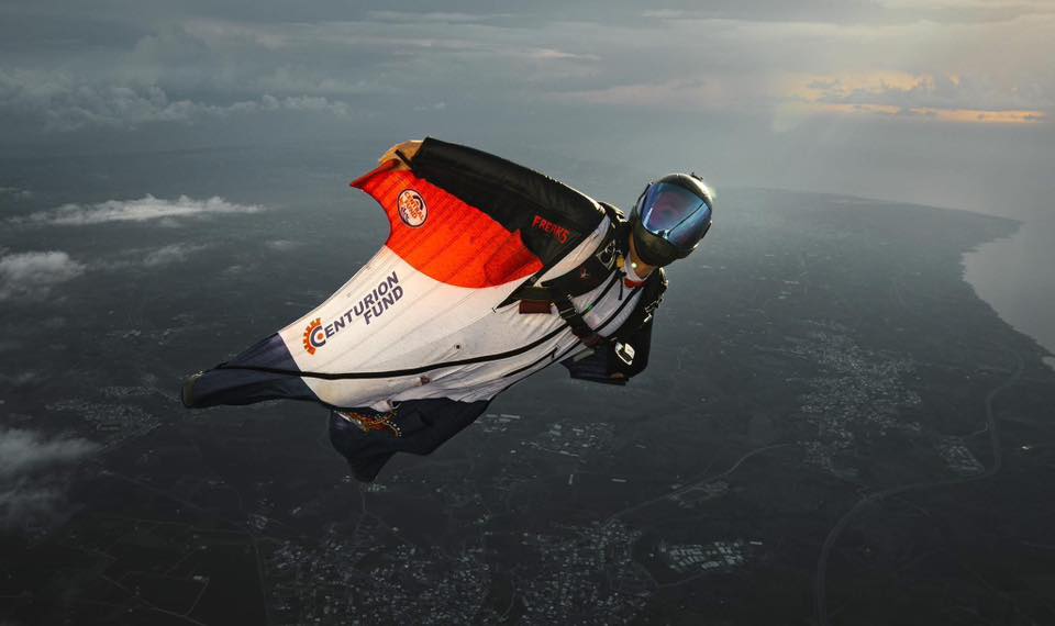 Wingsuit flight